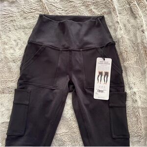 ALO YOGA - BLACK LEGGINGS